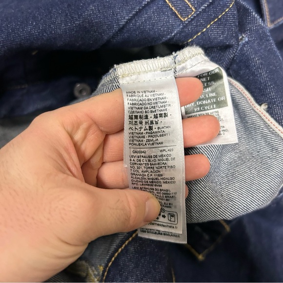 Levi’s Premium Denim Jacket Mens Medium Dark Blue Selvedge Type 1 Buckleback LVC - Picture 10 of 12